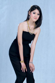 s-Win Tin (4).jpg